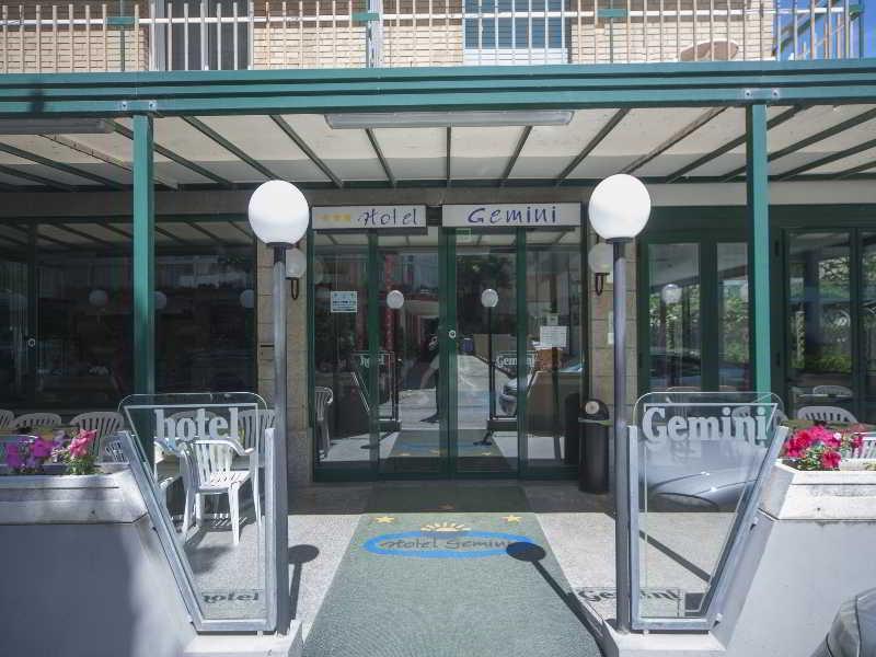 Hotel Gemini Rímini Exterior foto